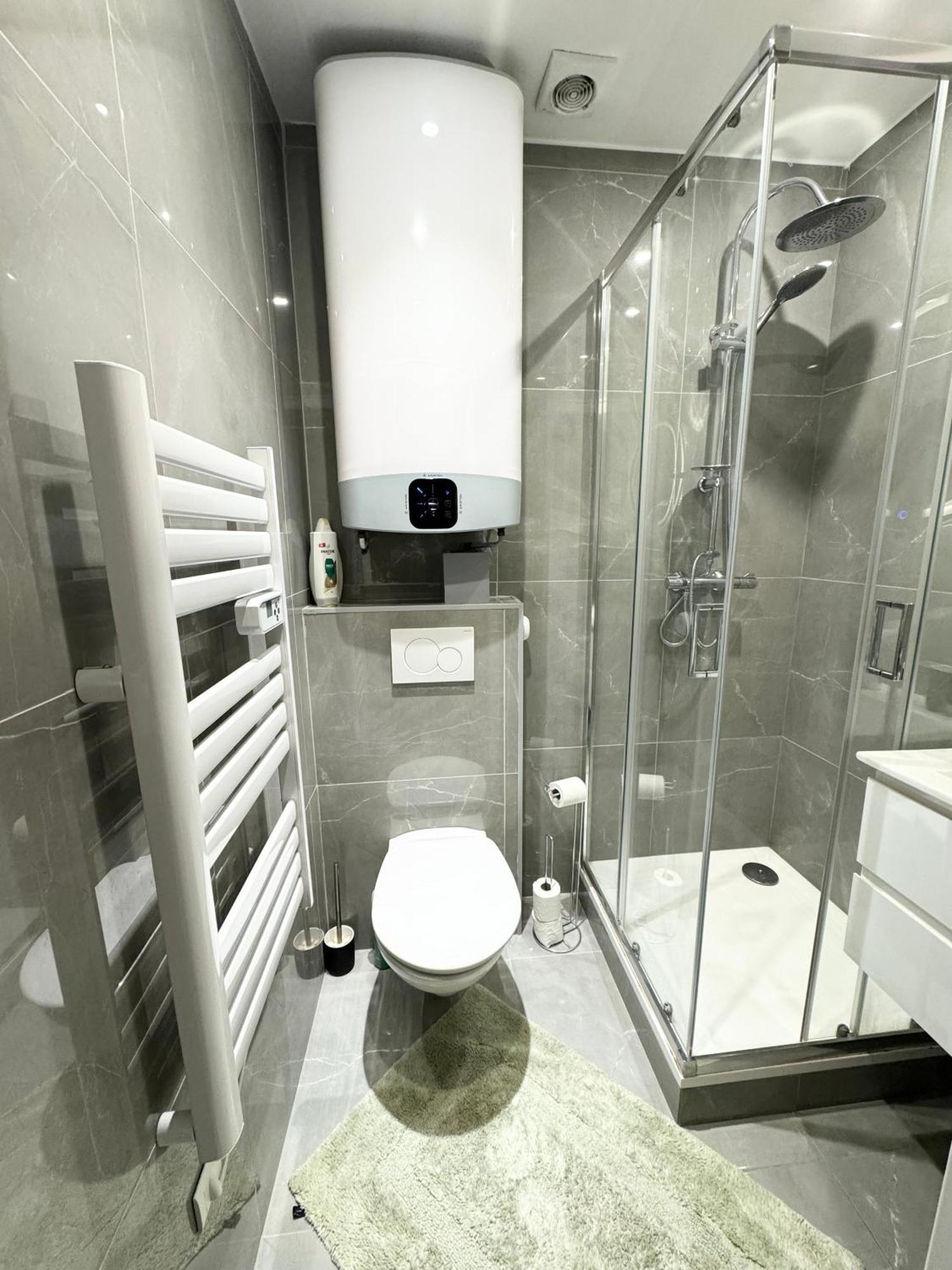 Lovely Flat, Center Of Apartment Paris